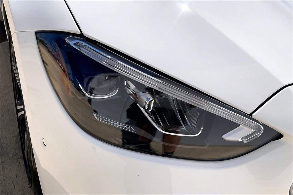 New 2025 Mercedes-Benz C 300 4MATIC Sedan image 13