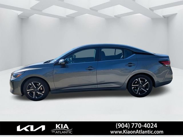 Used 2024 Nissan Sentra SV FWD image 7