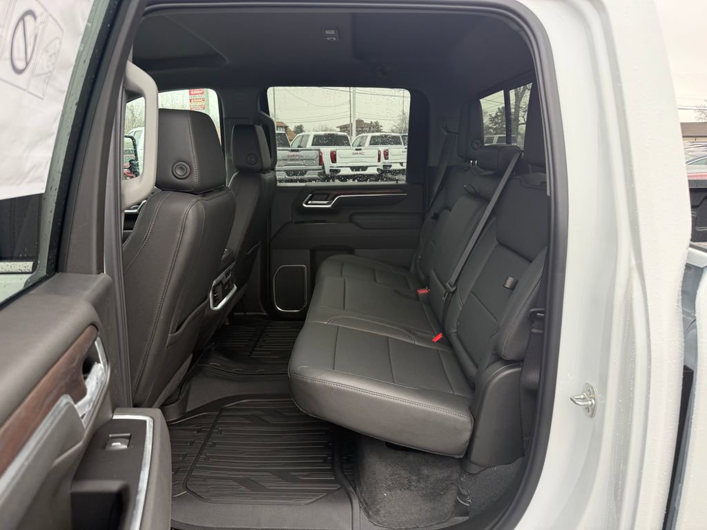 New 2026 GMC Sierra 2500 SLT w/ SLT Premium Package image 18
