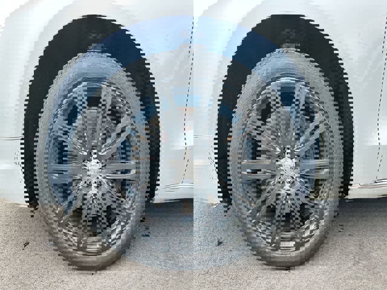 Used 2015 Audi A8 L 3.0T w/ Premium Package image 19