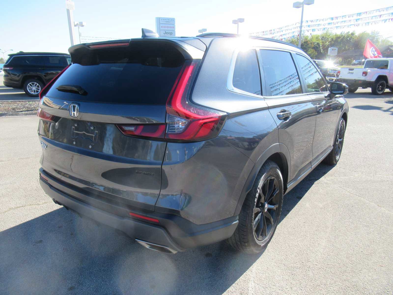 Used 2023 Honda CR-V Sport image 7