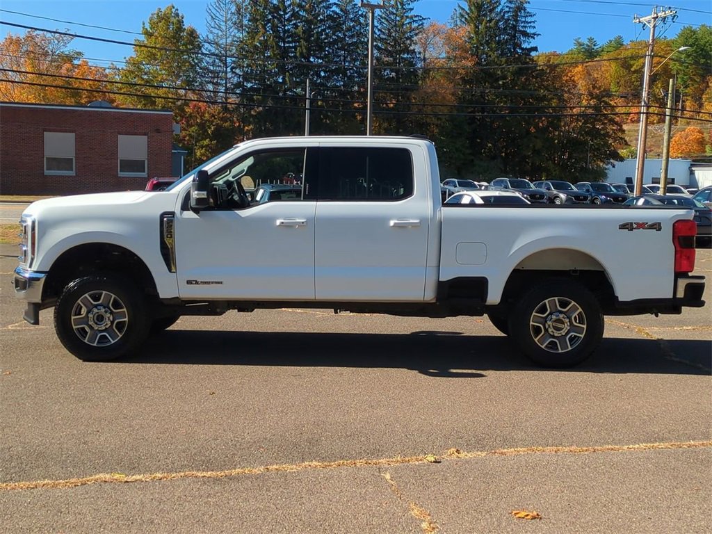 Used 2024 Ford F250 Lariat image 7