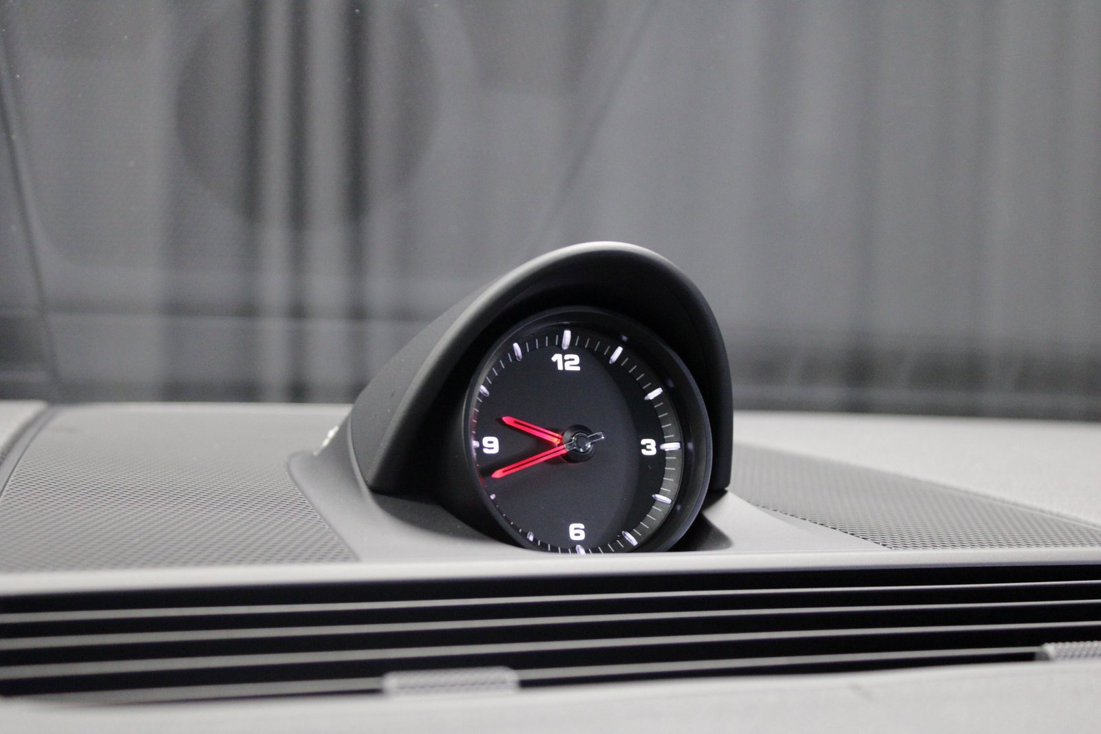 Certified 2023 Porsche Panamera 4 Platinum Edition w/ Assistance Package image 35