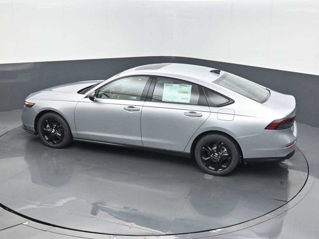 New 2025 Honda Accord SE image 15