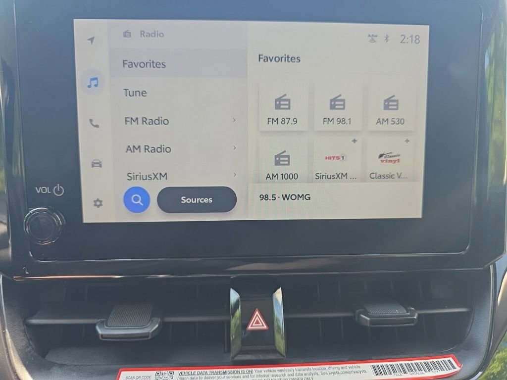 Used 2025 Toyota Corolla LE image 27