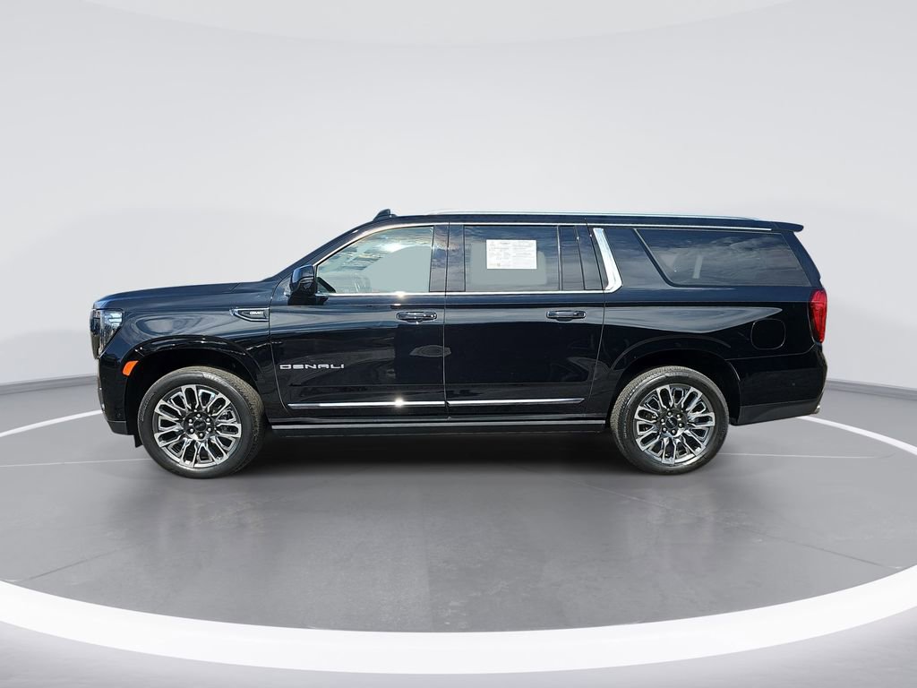 Used 2023 GMC Yukon XL Denali Ultimate image 7