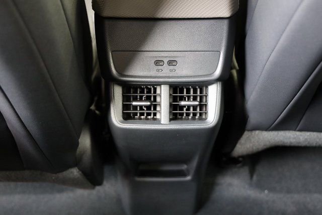 New 2026 Chevrolet Equinox LT w/ Convenience Package II image 27