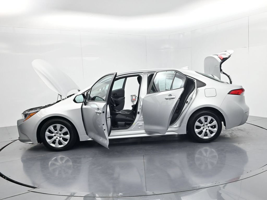 Used 2023 Toyota Corolla LE FWD image 55