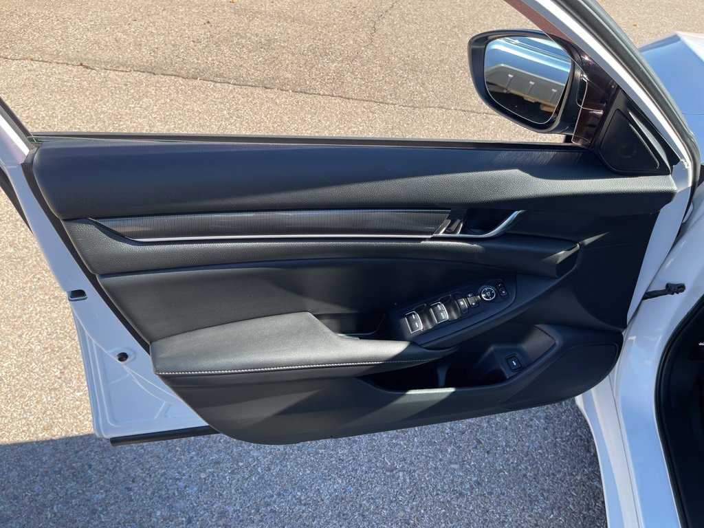 Certified 2022 Honda Accord Sport image 9