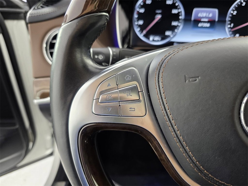 Used 2016 Mercedes-Benz S 550 Sedan image 19