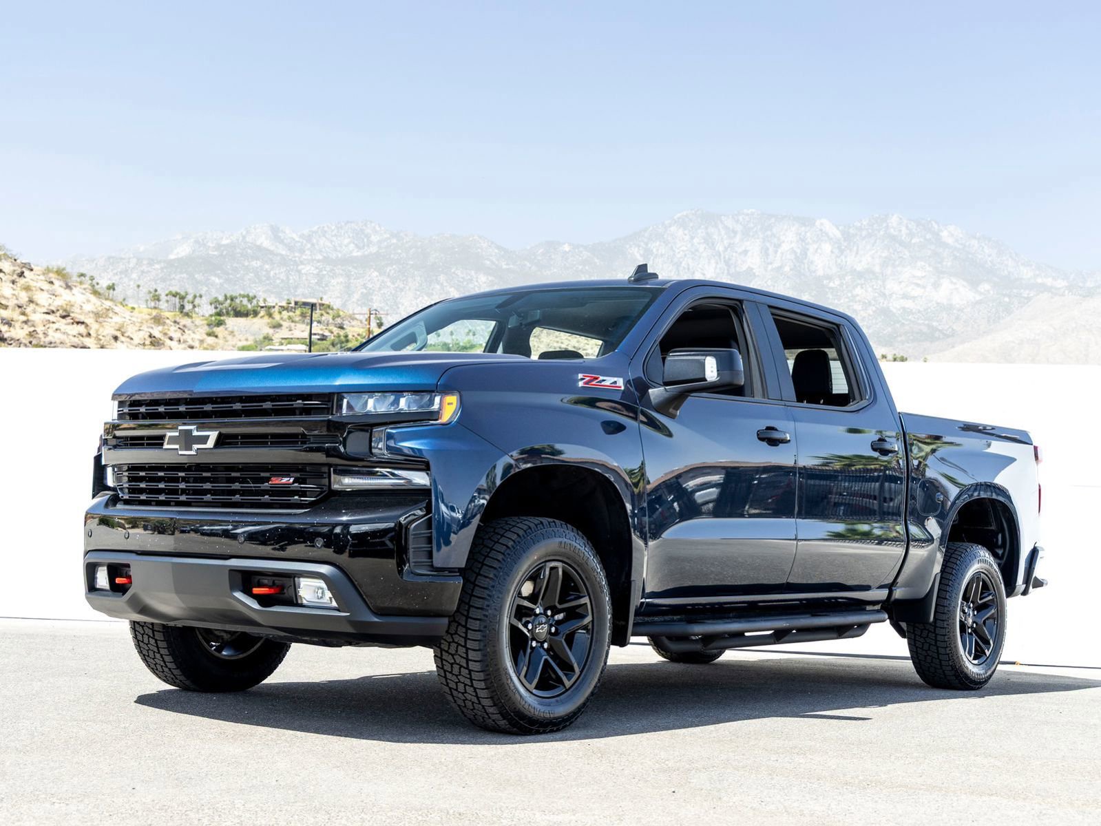 Used 2020 Chevrolet Silverado 1500 LT Trail Boss AWD/4WD image 1