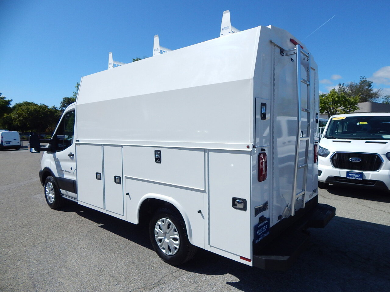 Used 2017 Ford Transit 350 138 w/ Interior Upgrade Package image 6