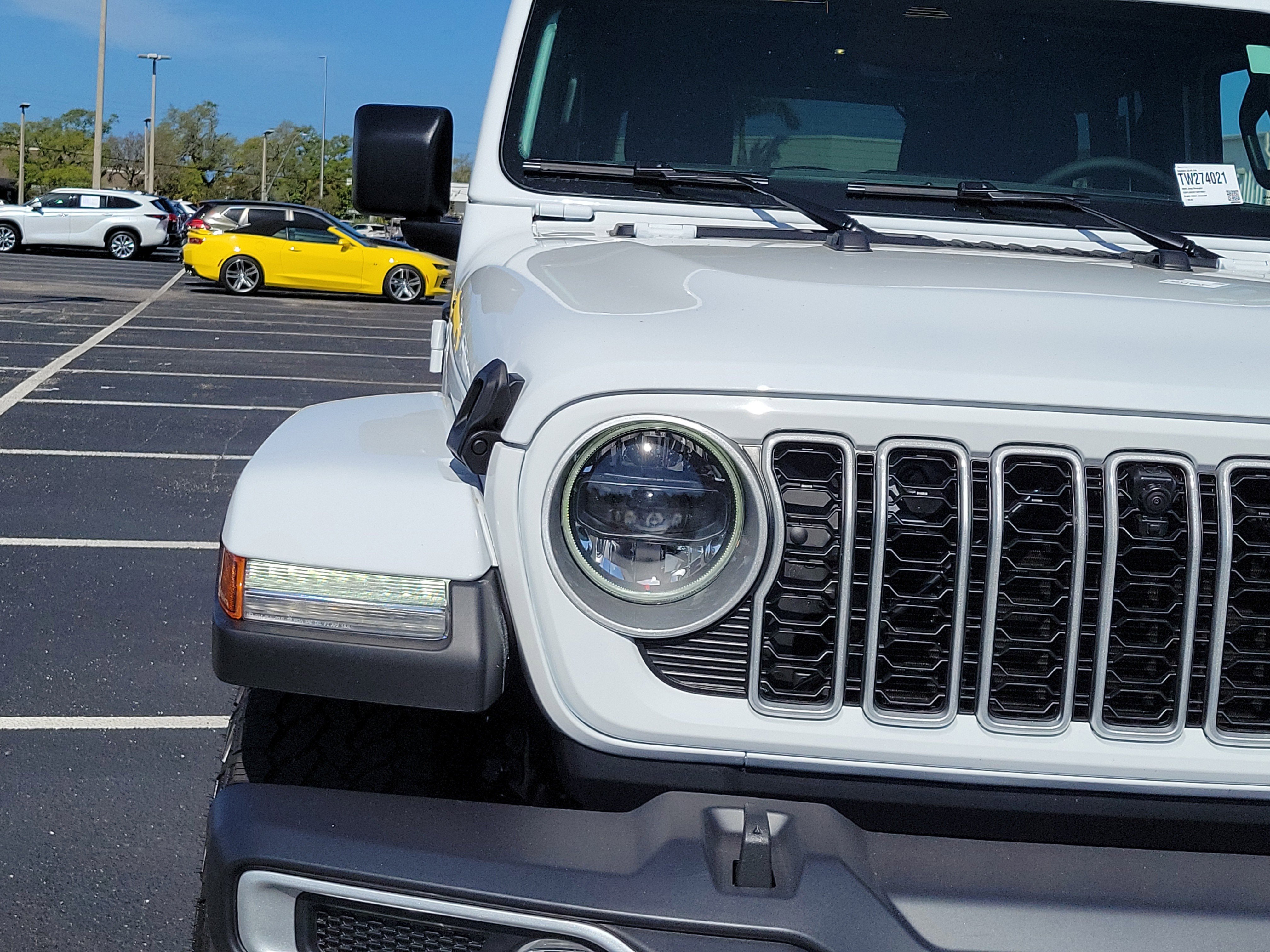 New 2026 Jeep Wrangler Unlimited Sahara AWD/4WD image 7