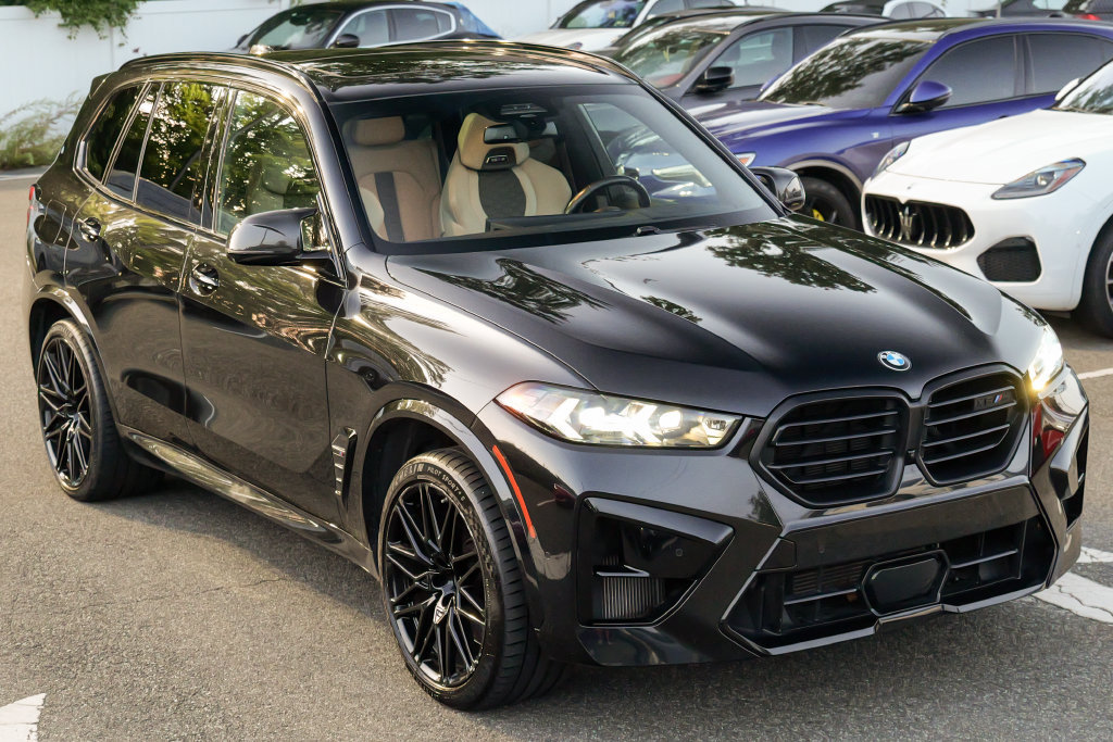 Used 2024 BMW X5 M Competition w/ Executive Package AWD/4WD image 9