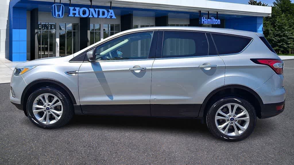 Used 2017 Ford Escape SE AWD/4WD image 5