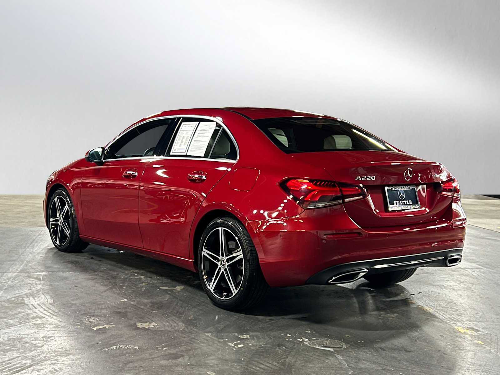 Used 2021 Mercedes-Benz A 220 4MATIC image 5