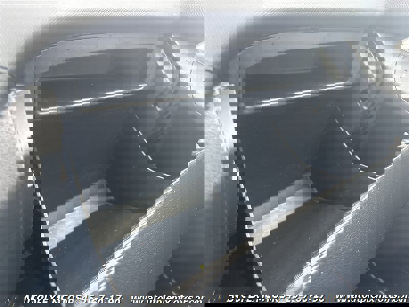 Used 2010 Toyota Matrix S image 27