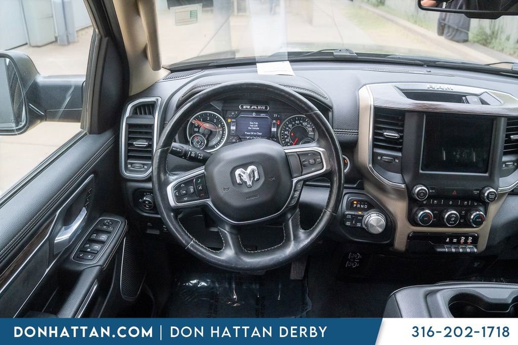 Used 2019 RAM 1500 Laramie AWD/4WD image 5