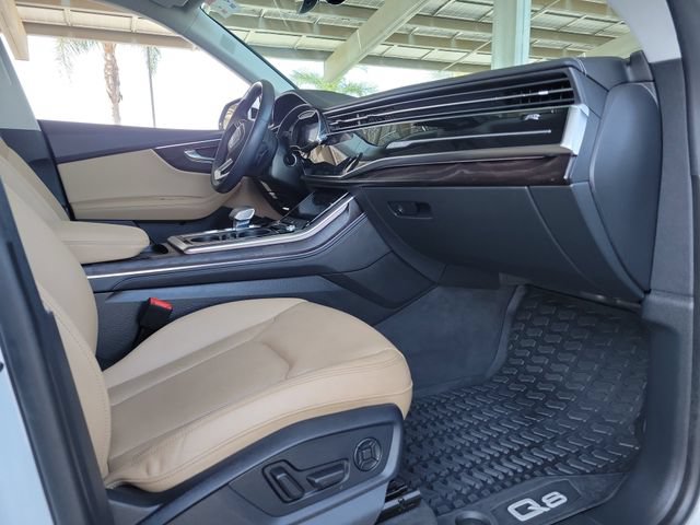 Used 2023 Audi Q8 Premium Plus w/ Premium Plus Package AWD/4WD image 22
