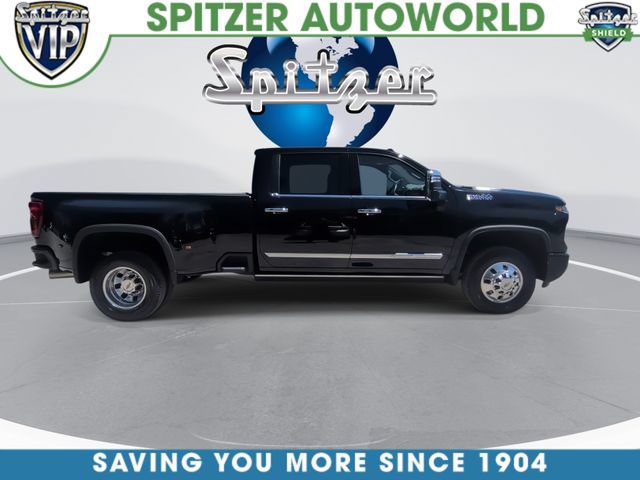 Used 2026 Chevrolet Silverado 3500 High Country w/ High Country Premium Package AWD/4WD image 11