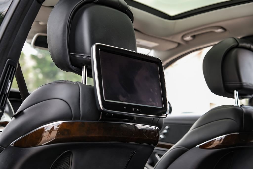 Used 2016 Mercedes-Benz Maybach S 600 image 40