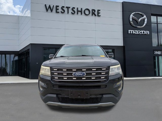 Used 2017 Ford Explorer XLT w/ Equipment Group 202A FWD image 8