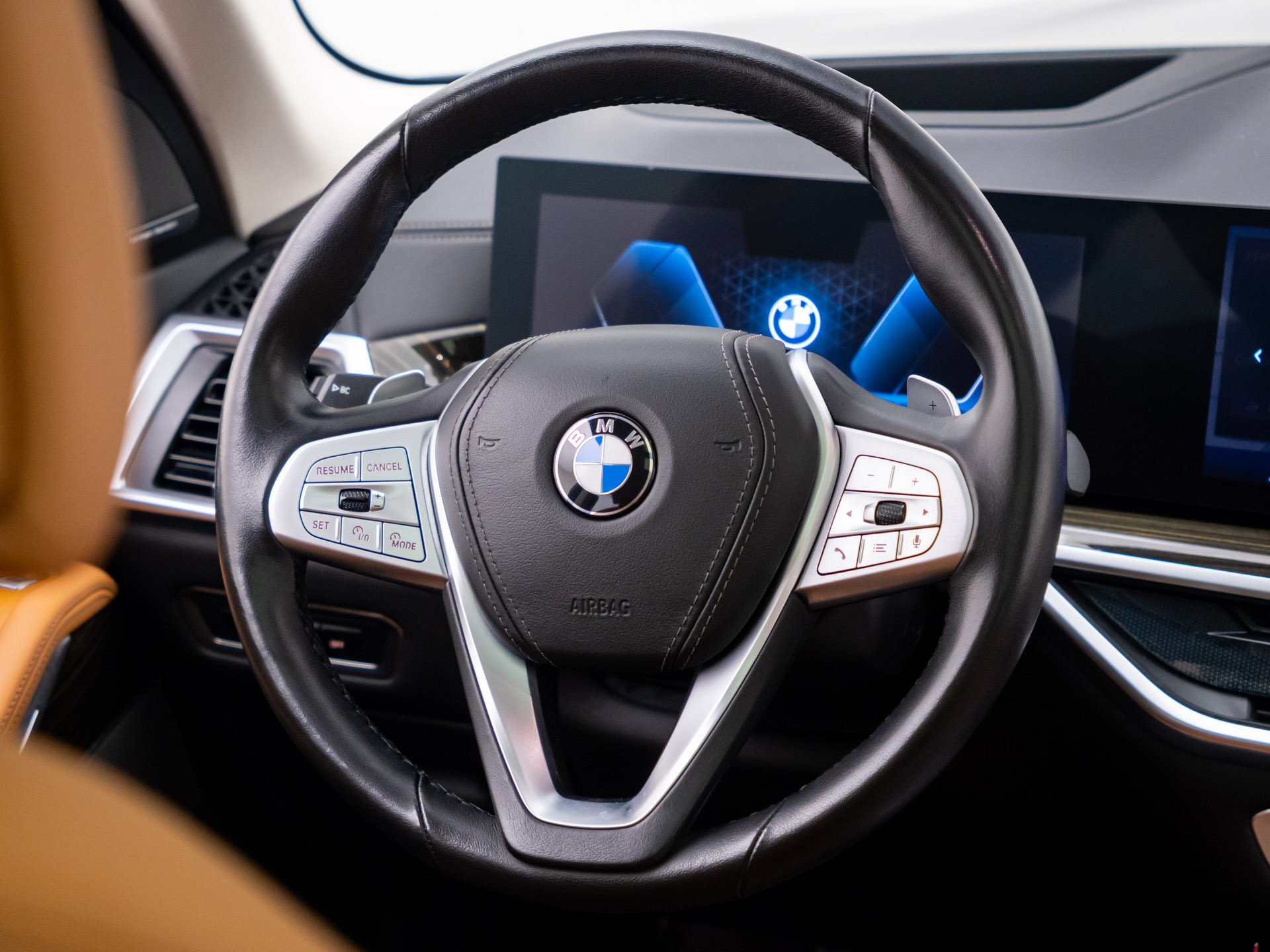 Certified 2025 BMW X7 xDrive40i AWD/4WD image 11
