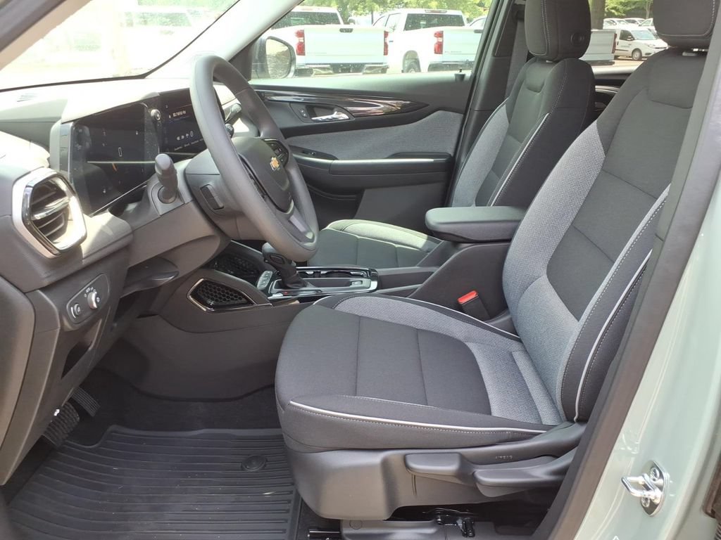 New 2026 Chevrolet TrailBlazer LS w/ LS Convenience Package FWD image 14