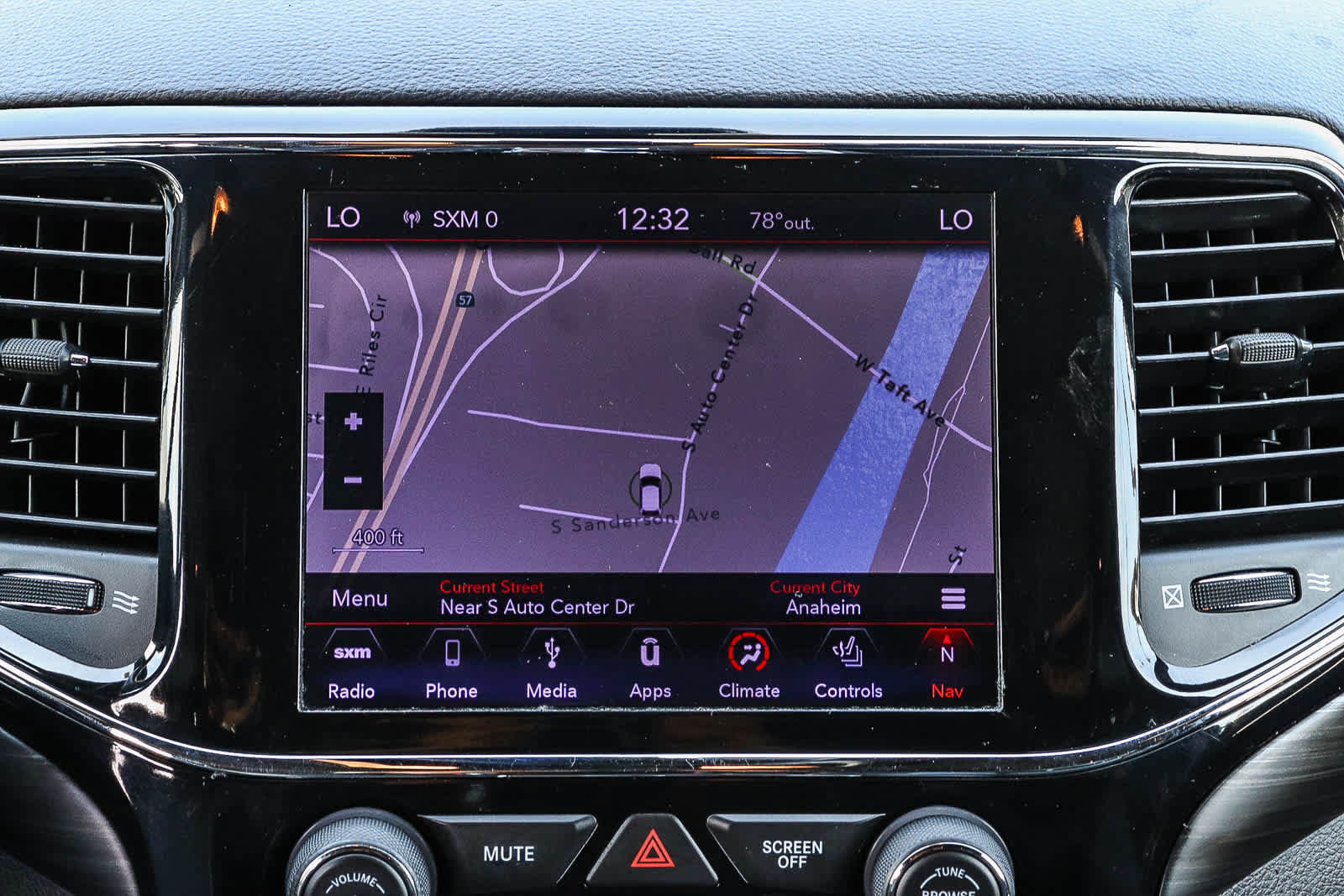 Used 2019 Jeep Grand Cherokee Altitude RWD image 19