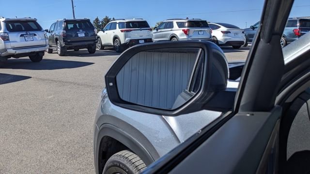 Used 2024 Volkswagen Atlas SE image 22