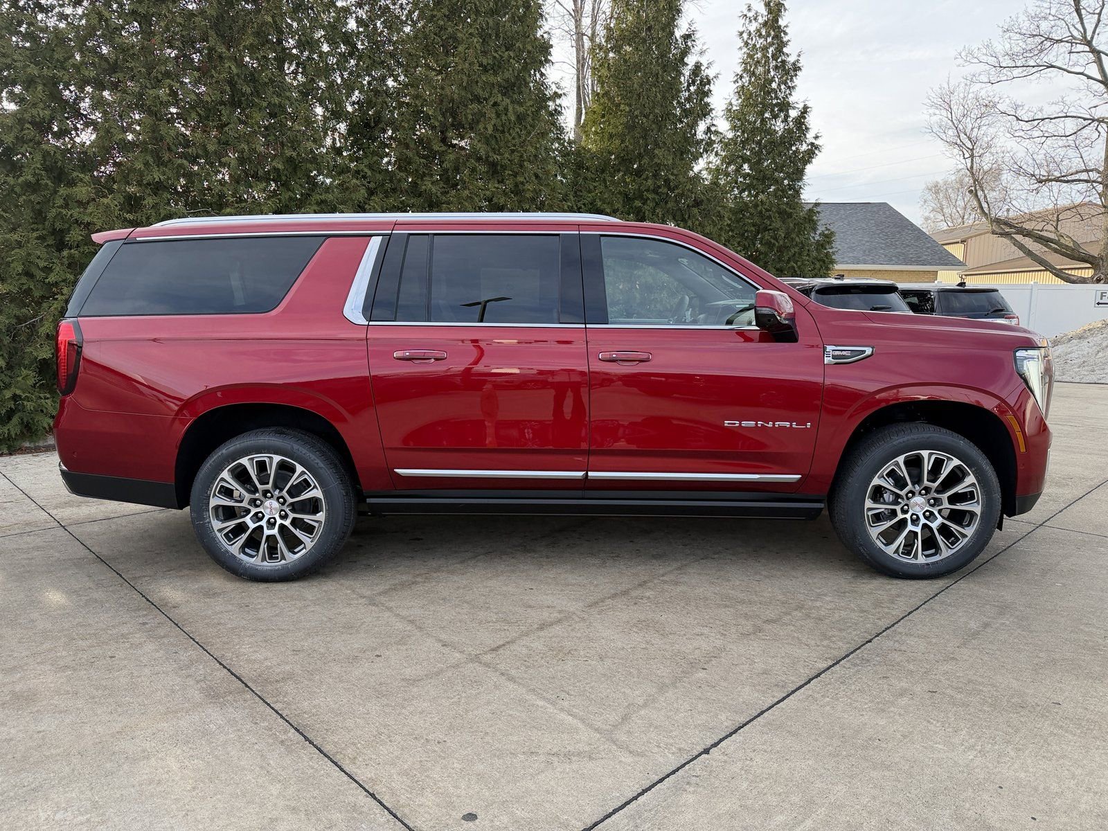 New 2026 GMC Yukon XL Denali w/ Sun & Power Step Package image 35