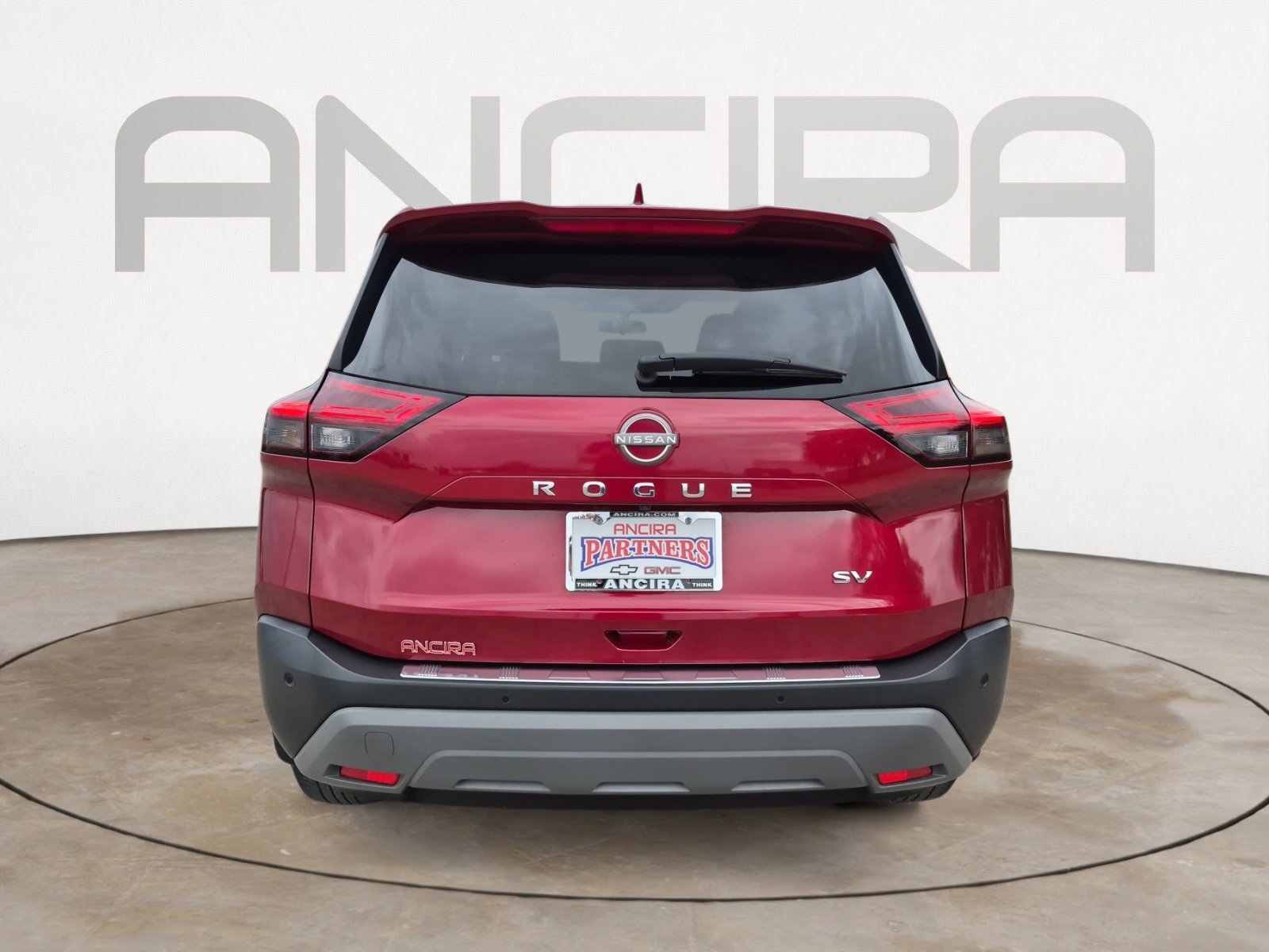 Used 2023 Nissan Rogue SV image 9