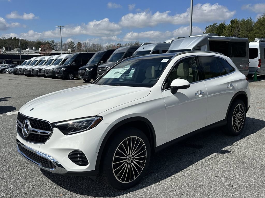 New 2026 Mercedes-Benz GLC 300 image 4