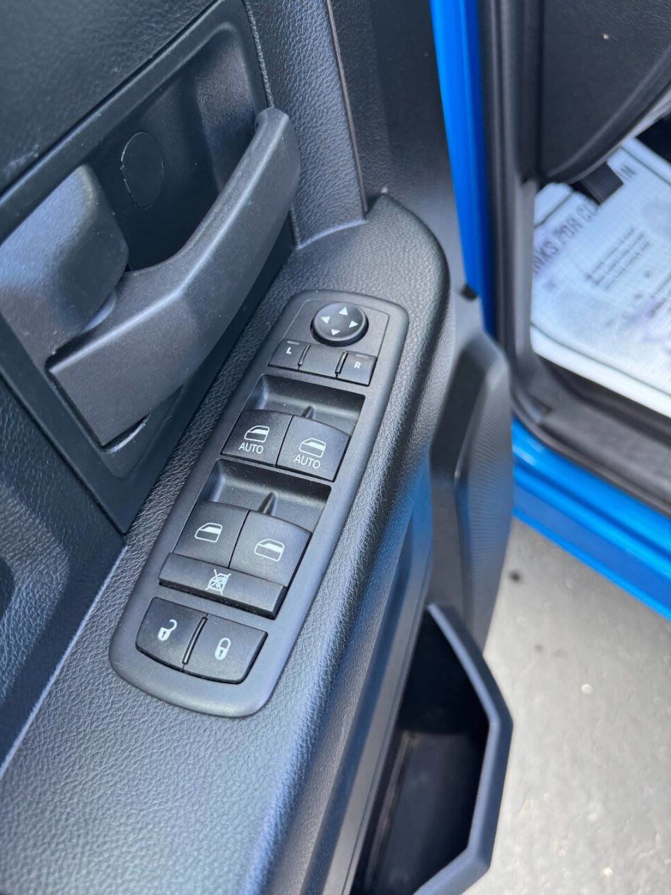 Used 2022 RAM 1500 Express w/ Wheel & Sound Group image 18