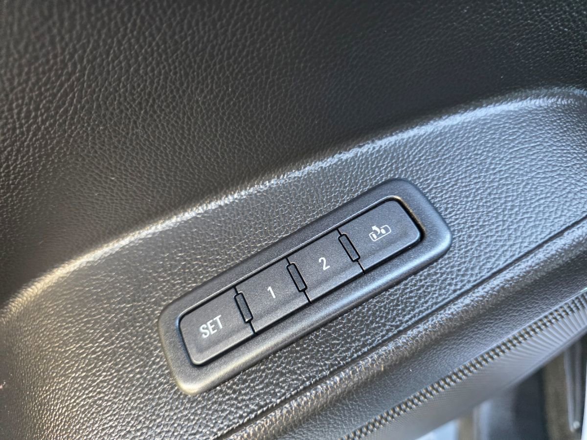 Used 2018 Chevrolet Tahoe LT w/ Max Trailering Package image 18