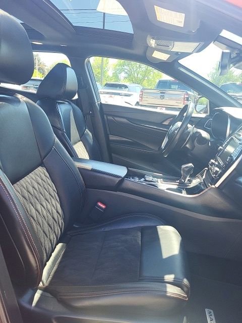 Used 2019 Nissan Maxima SR w/ Premium Package FWD image 16