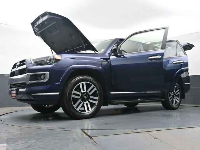 Certified 2024 Toyota 4Runner Limited AWD/4WD image 44