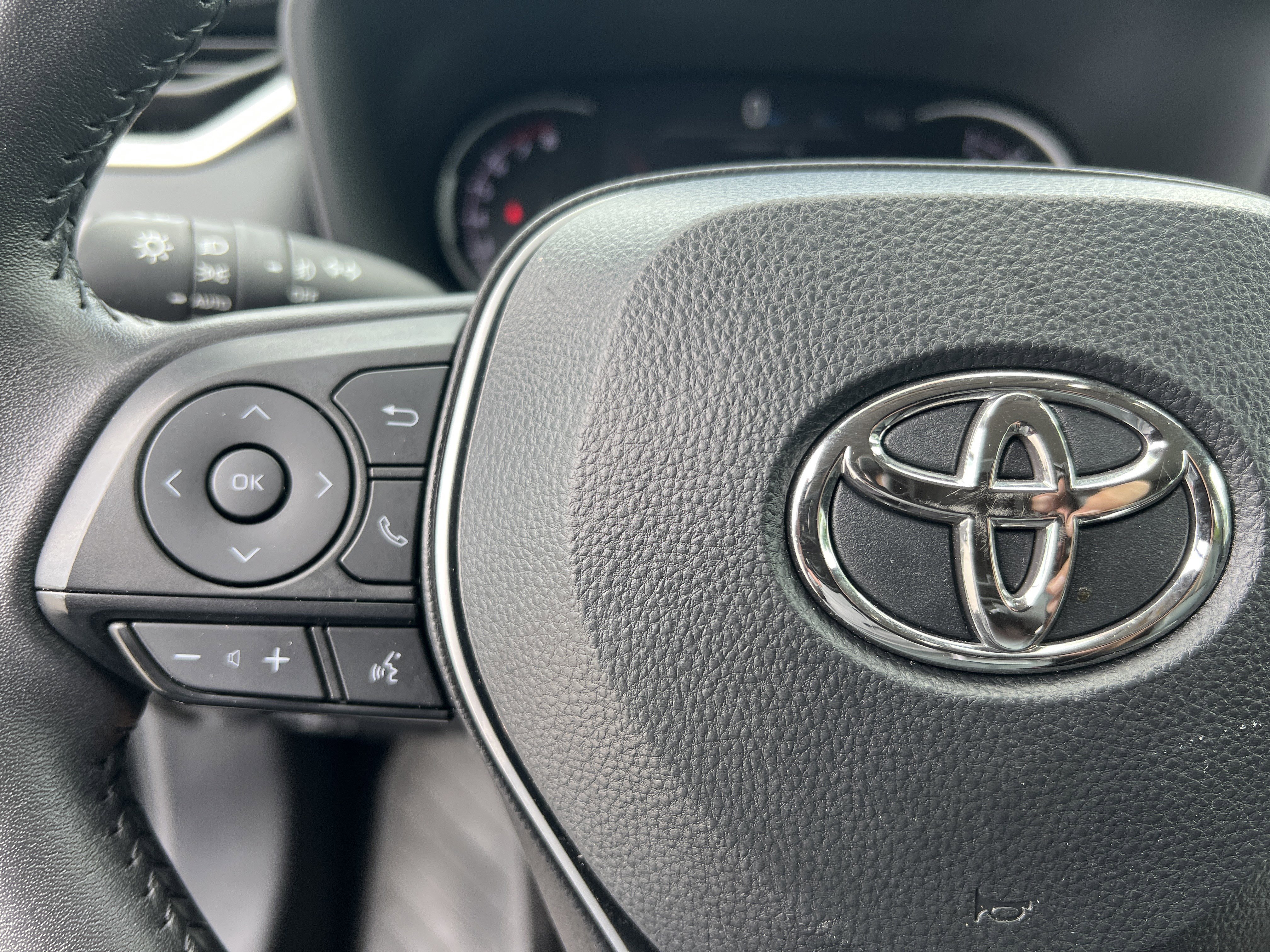 Certified 2024 Toyota RAV4 Adventure AWD/4WD image 10