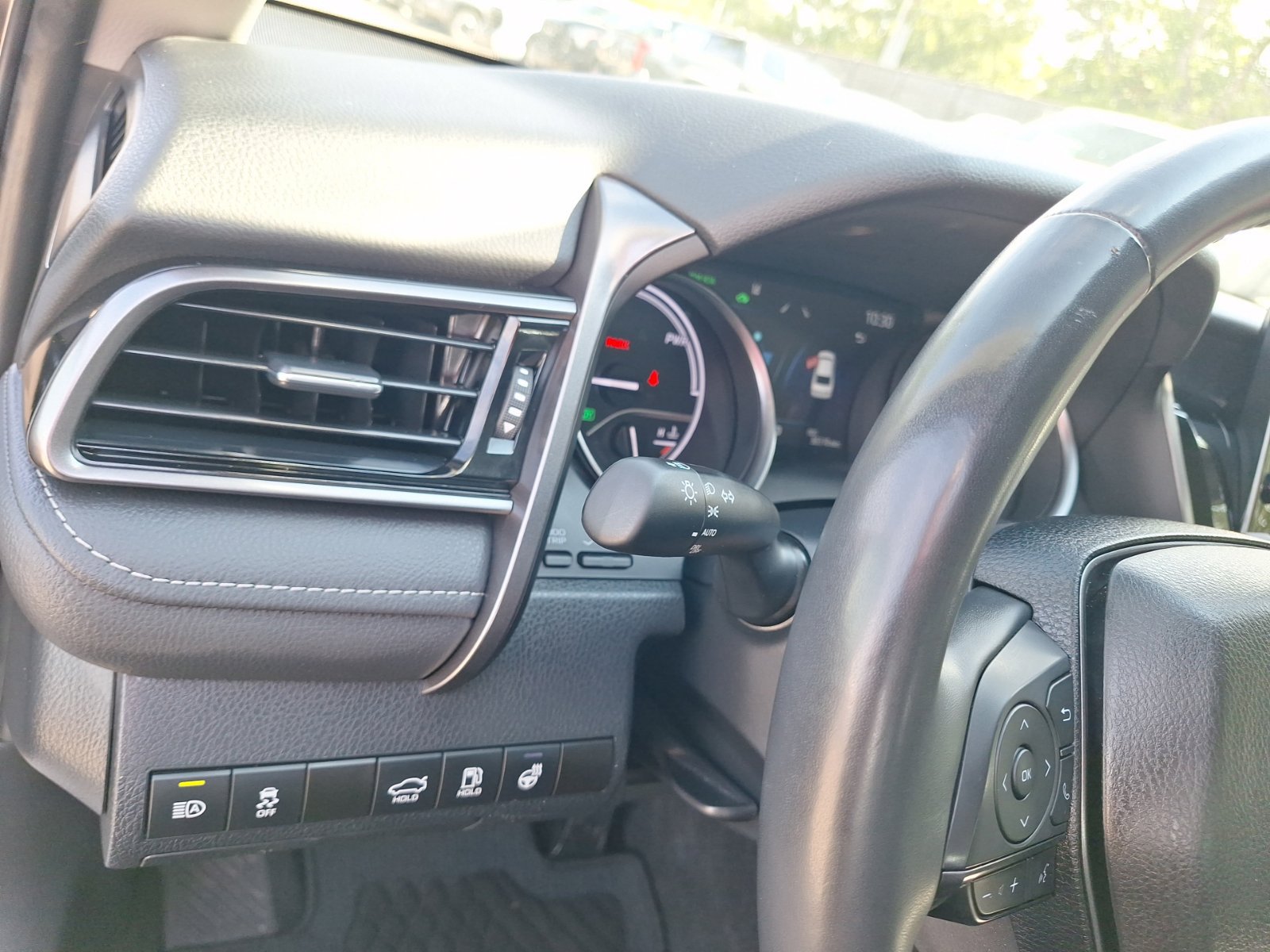 Used 2024 Toyota Camry XSE w/ Cold Weather Package FWD image 17