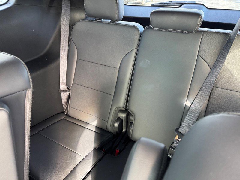 Certified 2025 Buick Enclave Preferred image 11