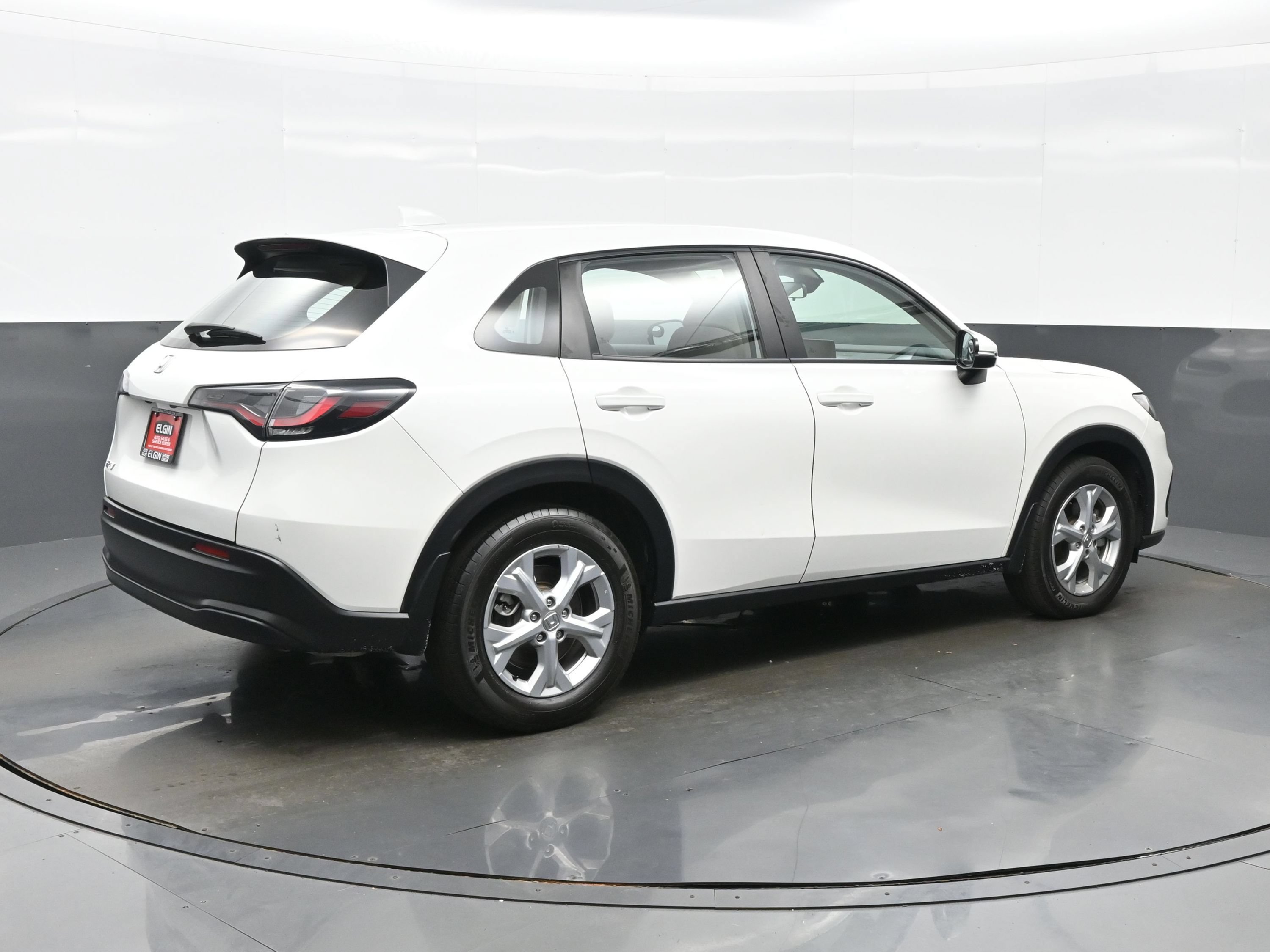 Used 2024 Honda HR-V LX image 6