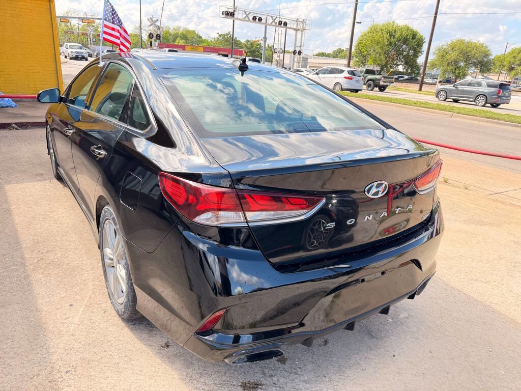 Used 2018 Hyundai Sonata Sport FWD image 3