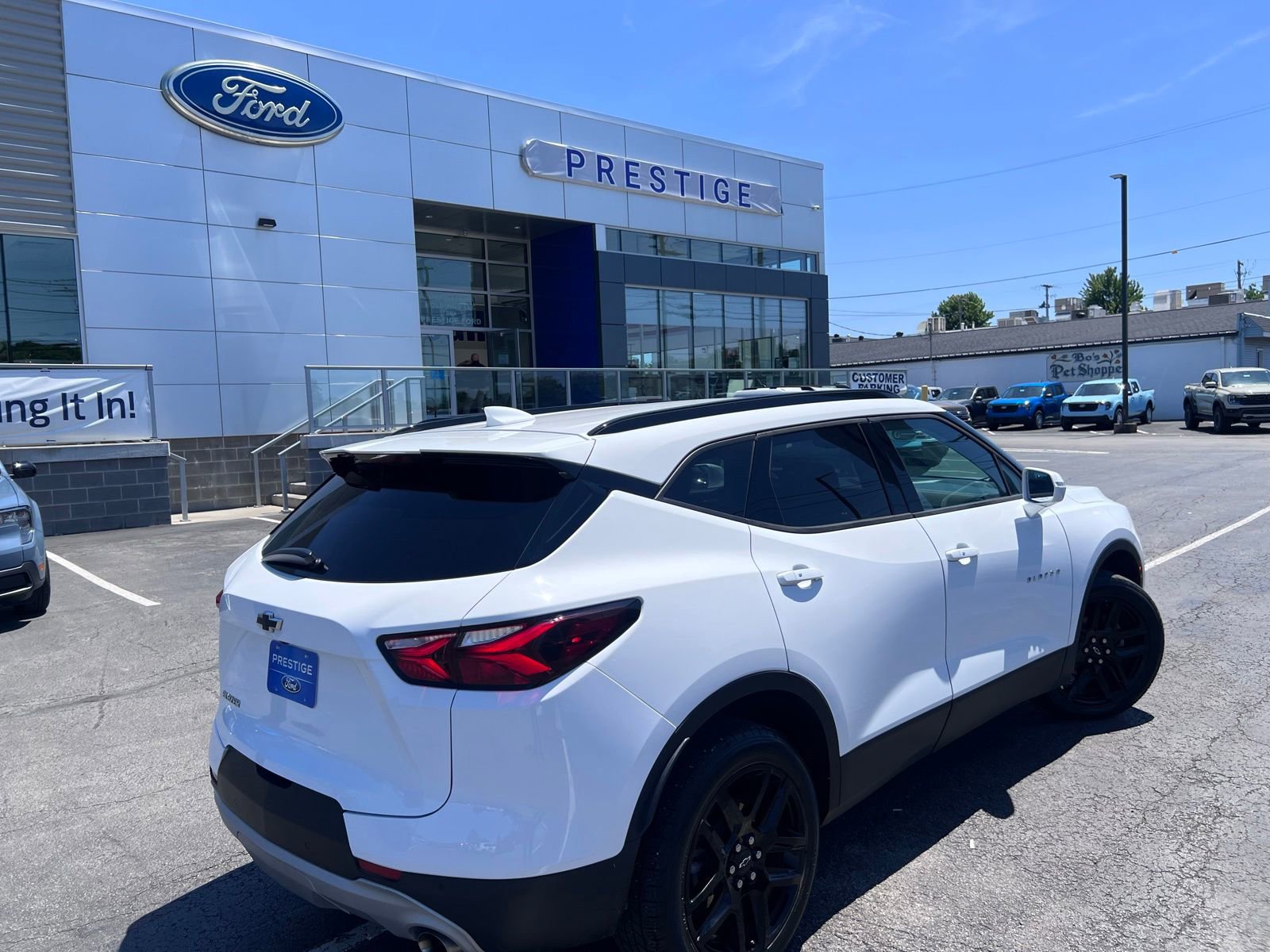 Used 2019 Chevrolet Blazer LT FWD image 13