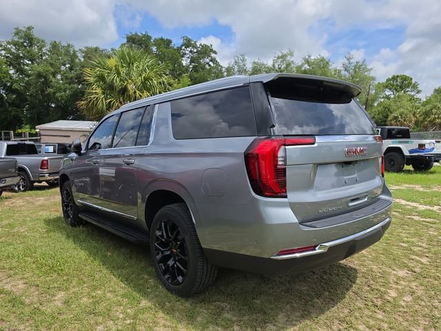 Used 2025 GMC Yukon XL Elevation w/ Elevation Premium Package AWD/4WD image 6