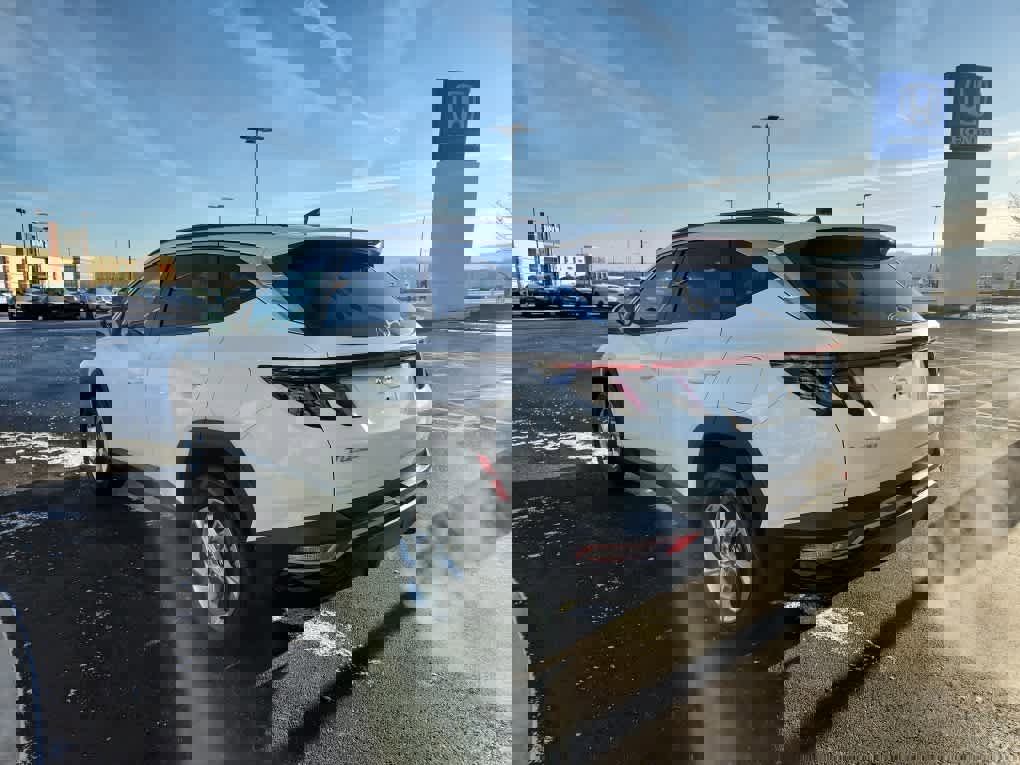 Used 2022 Hyundai Tucson SEL image 4