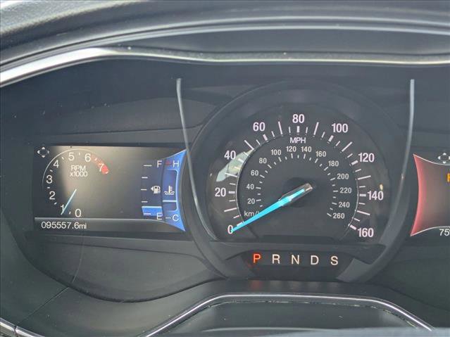 Used 2017 Ford Fusion Titanium image 11