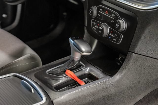 Used 2017 Dodge Charger R/T RWD image 35