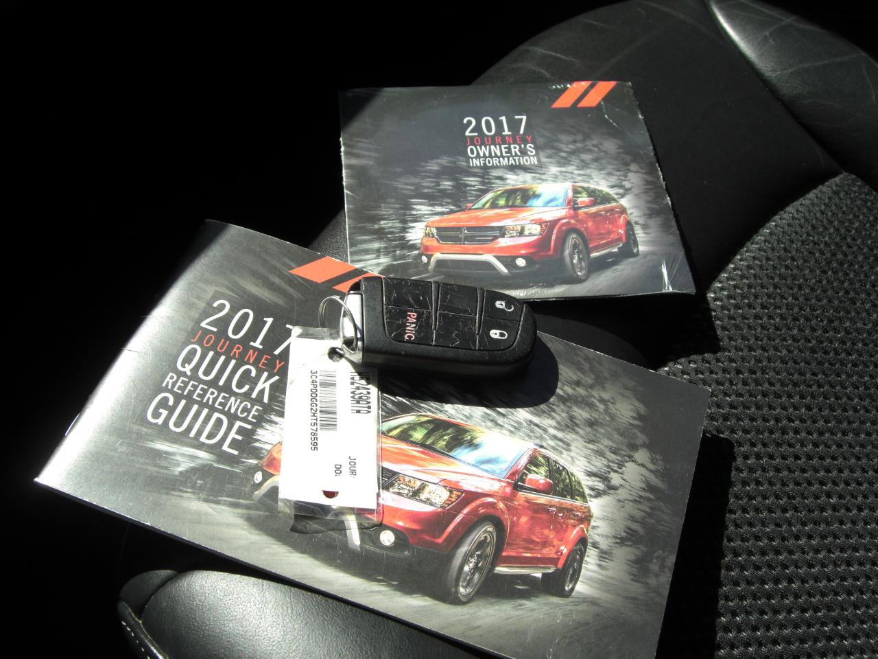Used 2017 Dodge Journey Crossroad AWD/4WD image 23