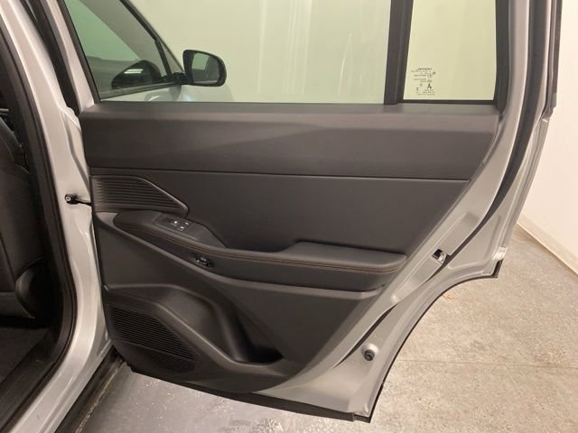 New 2026 Jeep Cherokee Limited image 27