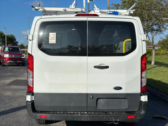 Used 2023 Ford Transit 150 Low Roof RWD image 7